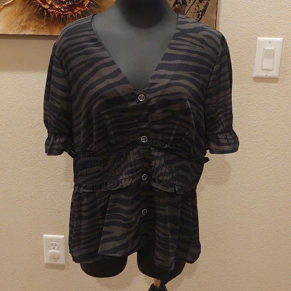 June & Hudson Top